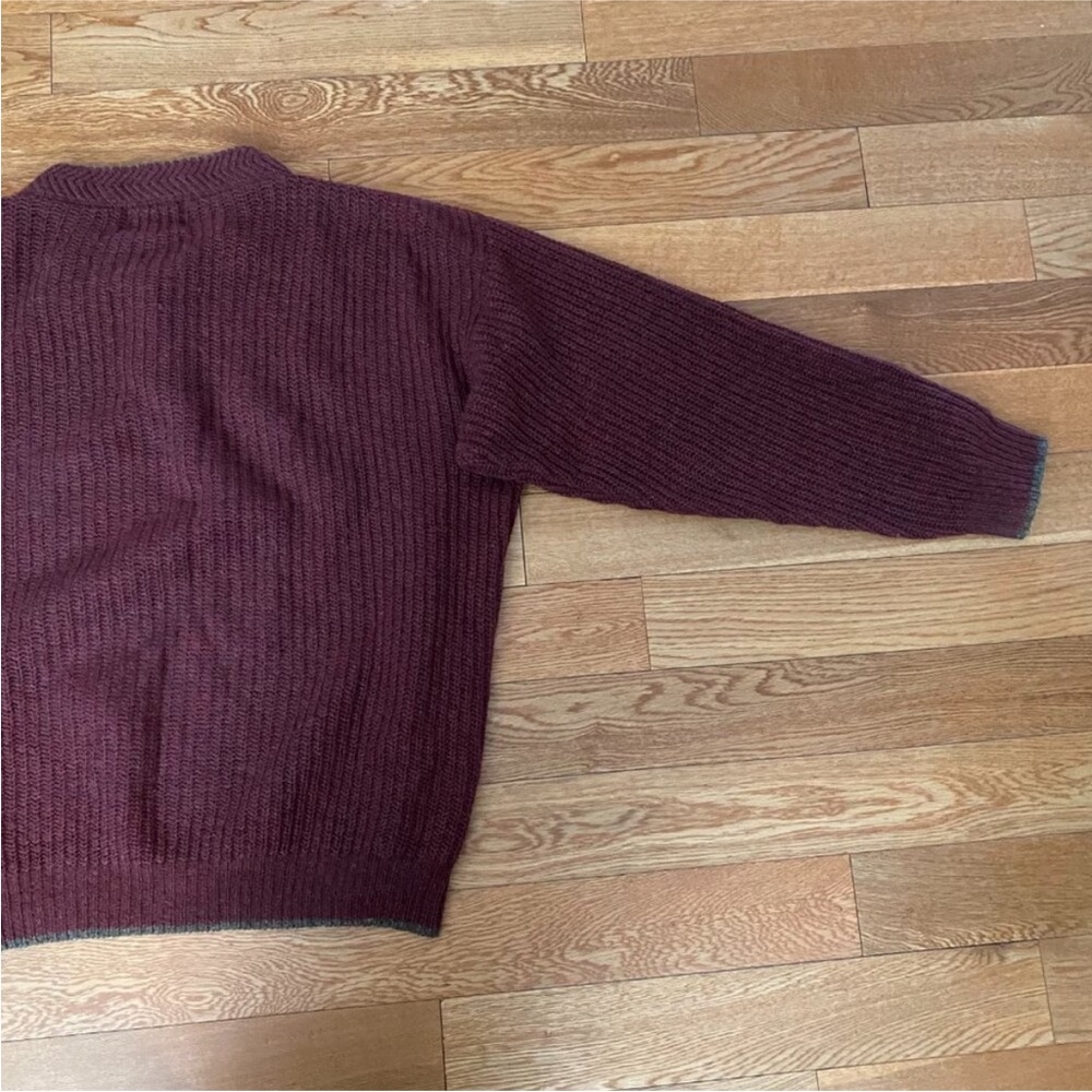 🍷Vintage Woolrich Wool Henley Knit Burgundy Sweater🍷 - Picture 7 of 9
